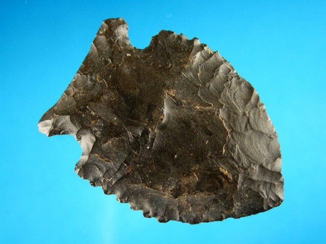 101. 2 1/8 Tennessee Hornstone Stilwell Point. G-10 $195.00 SOLD