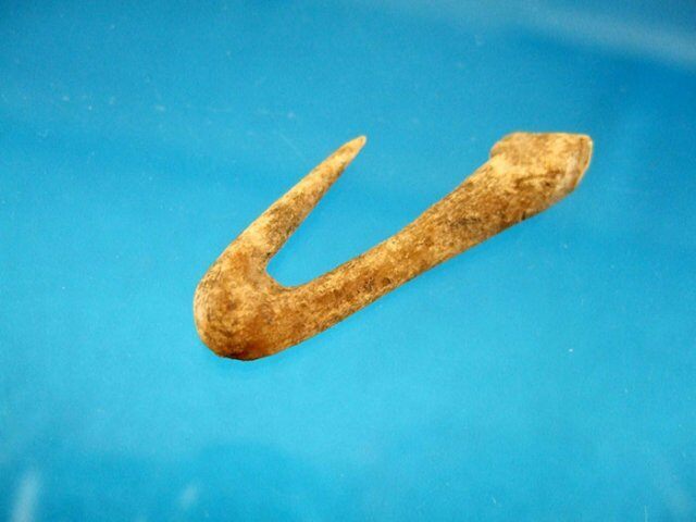 121. 1 1/2 Tennessee Bone Fish Hook. G-10 $250.00 SOLD