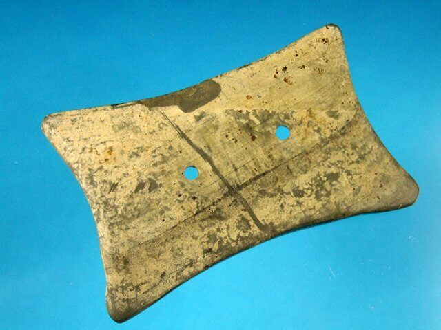 024. 4 1/8 Ohio Banded Slate Reel Gorget. G-9+ $2400.00  