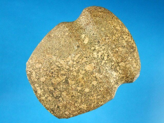 045. 3 7/8 Kentucky Hardstone Axe. G-9 $250.00 SOLD