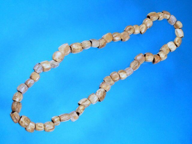 059. 30 Kentucky Deer Bone Bead Necklace. G-10 $795.00 SOLD