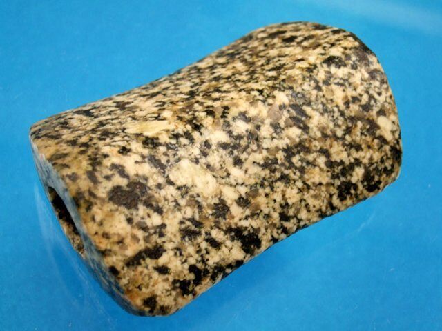 060. 3 5/8 Kentucky Green River Saddle Back Bannerstone. G-10 $9500.00 SOLD
