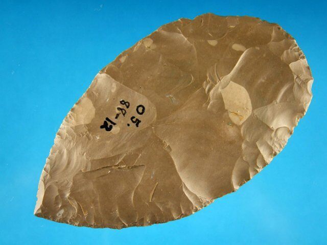072. 4 7/8 Kentucky Hornstone Tear Drop Blade. G-10 $325.00 SOLD